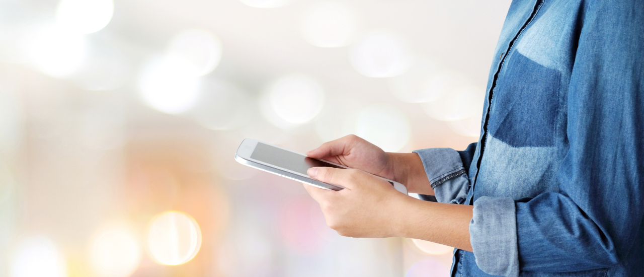 gsm mobiel vrouw tablet
