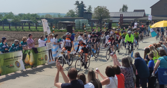 1000 km peloton